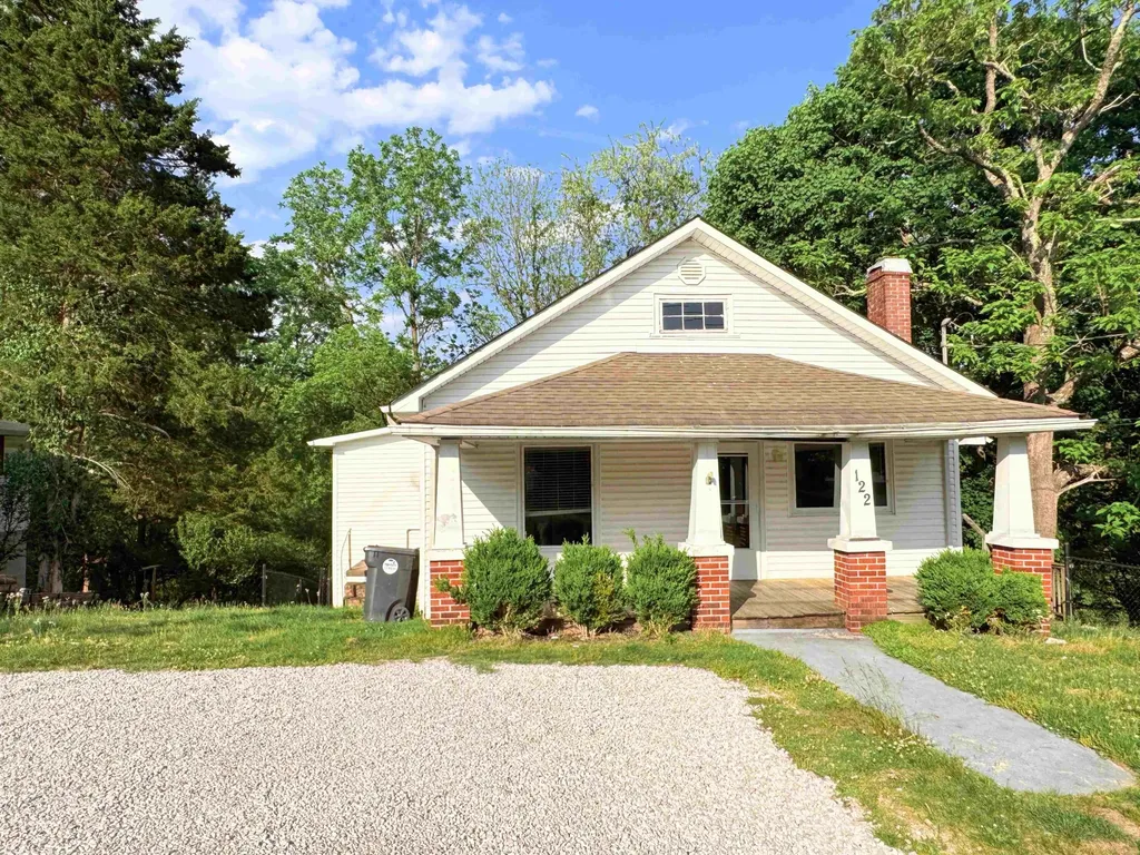 122 Bishop Street Corbin KY 40701