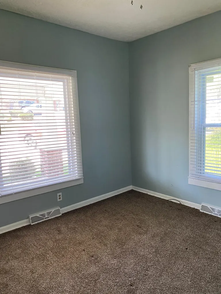 122 Bishop Street Corbin KY 40701