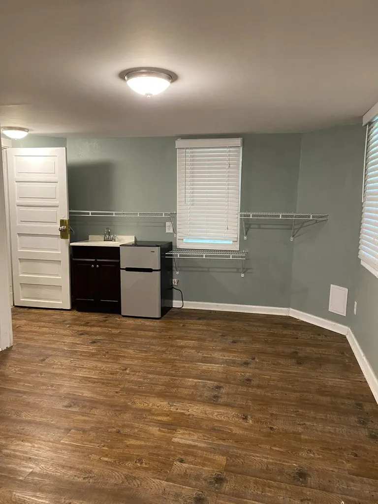 122 Bishop Street Corbin KY 40701