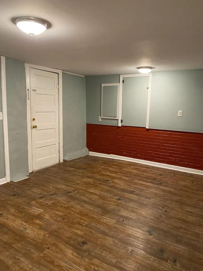 122 Bishop Street Corbin KY 40701