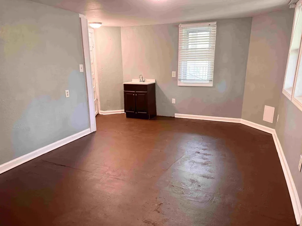122 Bishop Street Corbin KY 40701