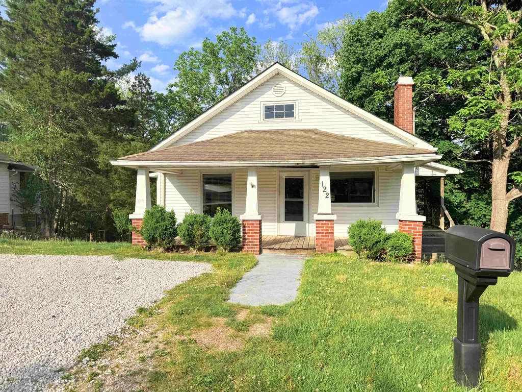 122 Bishop Street Corbin KY 40701