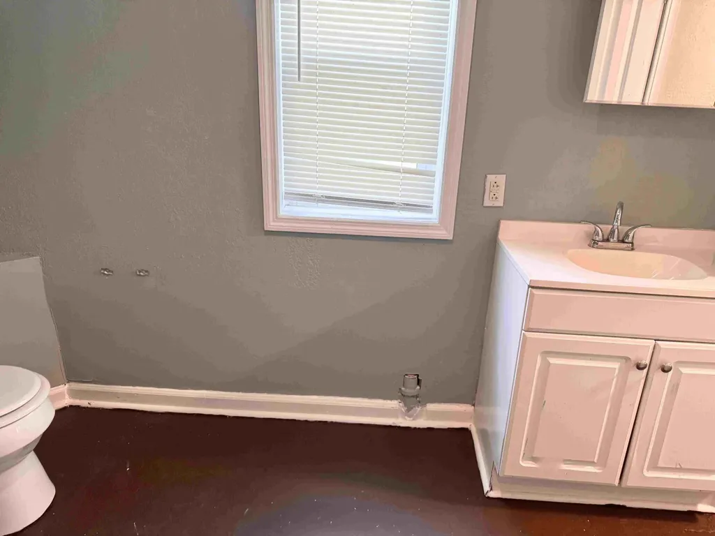 122 Bishop Street Corbin KY 40701