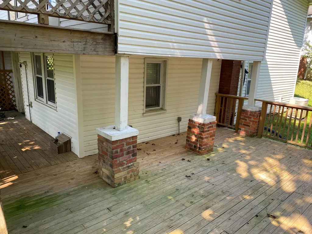 122 Bishop Street Corbin KY 40701