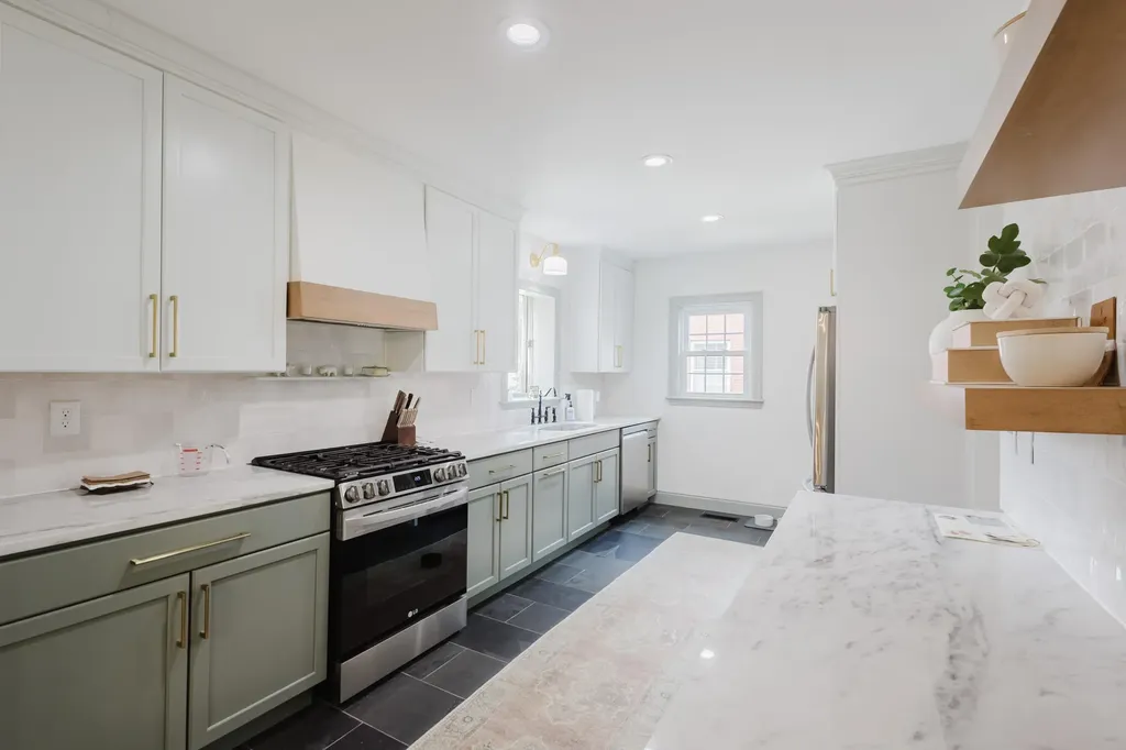 310 Cassidy Avenue Lexington KY 40502