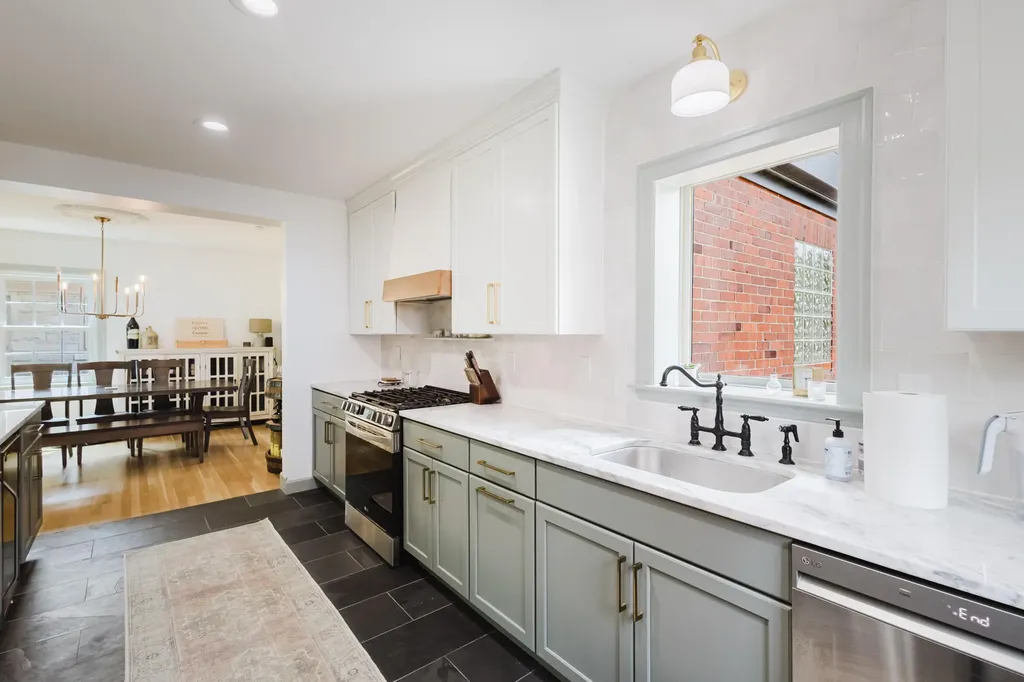 310 Cassidy Avenue Lexington KY 40502