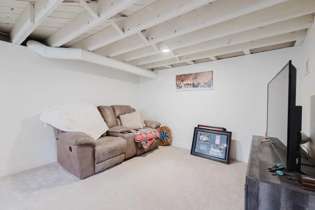 310 Cassidy Avenue Lexington KY 40502