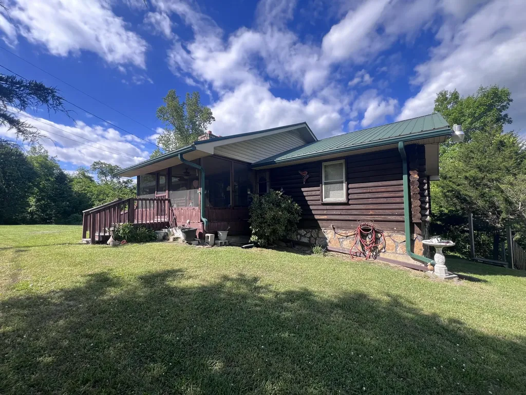 4900 E Kentucky 904 Williamsburg KY 40769
