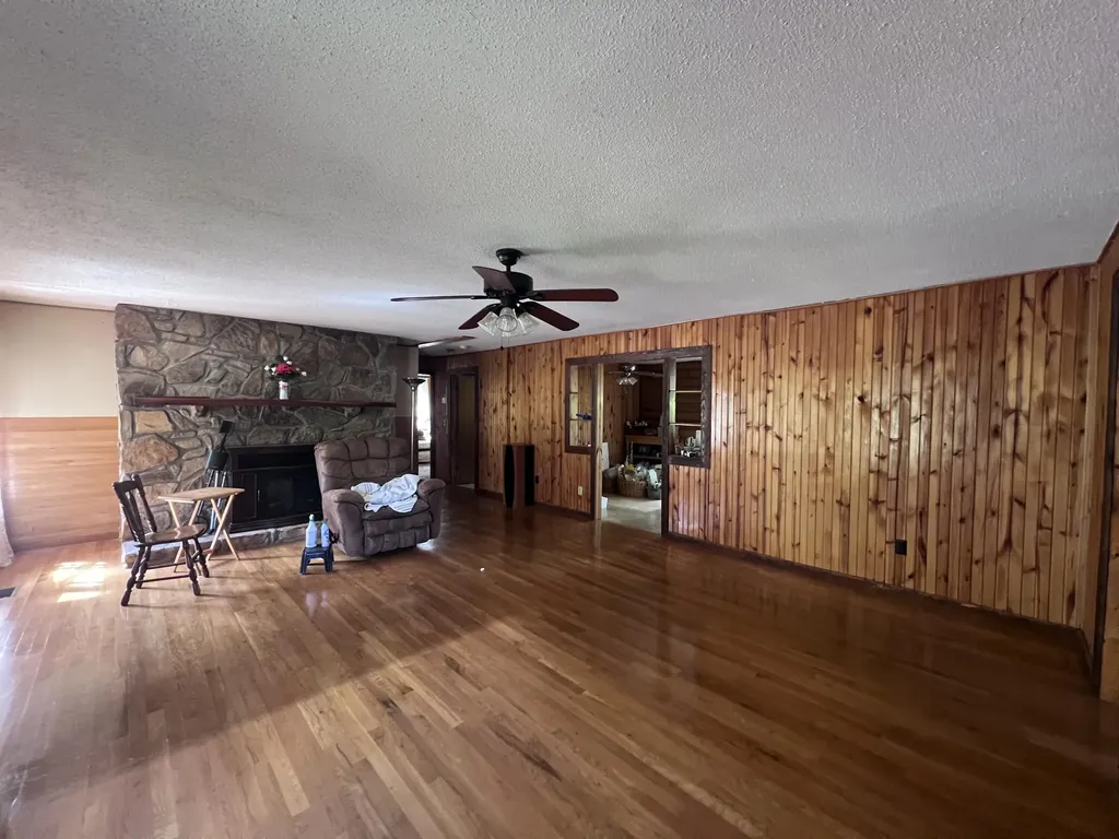4900 E Kentucky 904 Williamsburg KY 40769