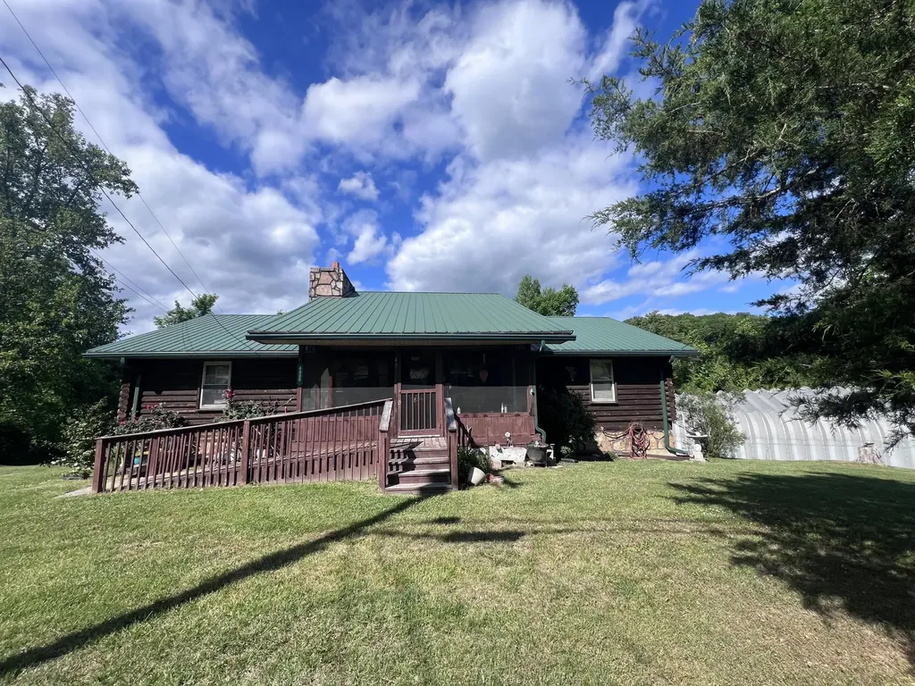 4900 E Kentucky 904 Williamsburg KY 40769
