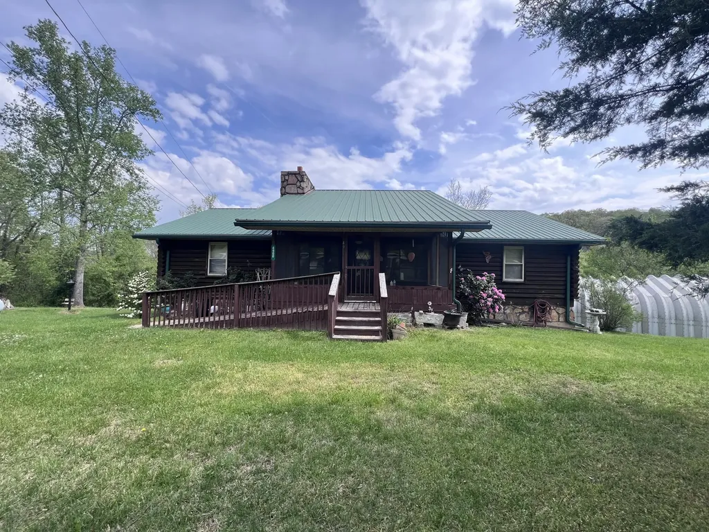 4900 E Kentucky 904 Williamsburg KY 40769