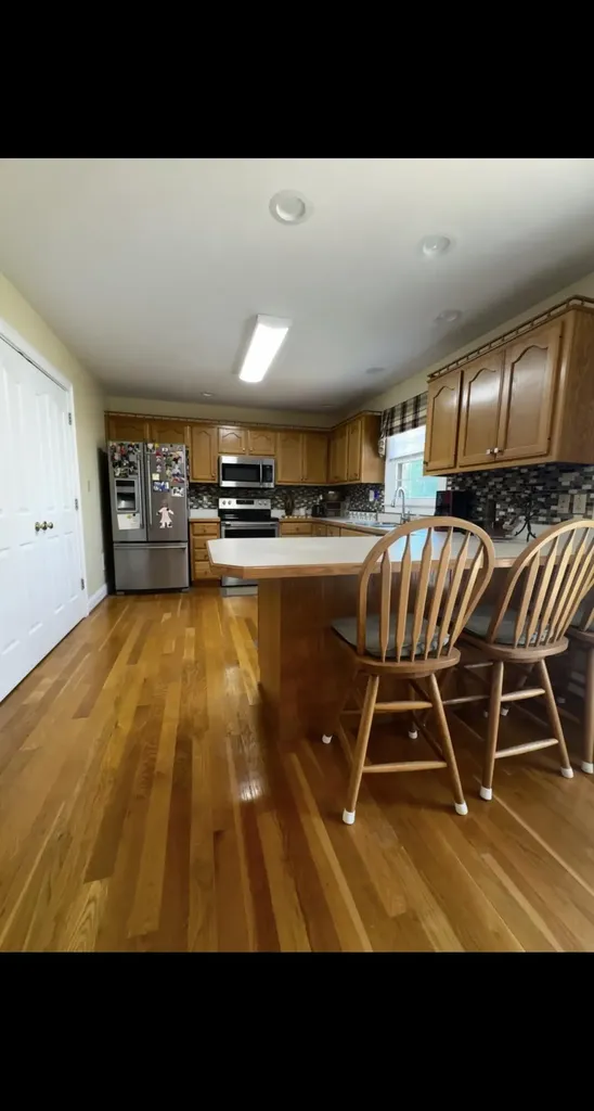 218 La Colline Harrodsburg KY 40330