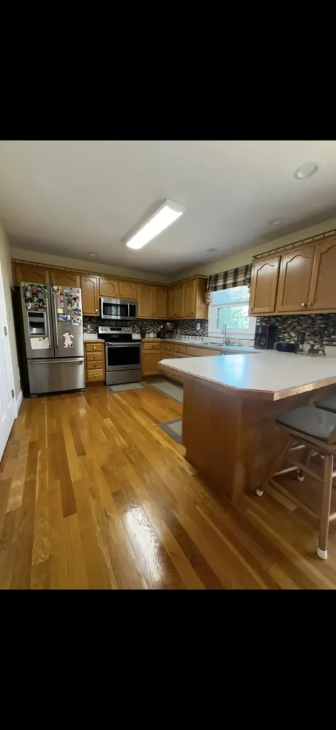 218 La Colline Harrodsburg KY 40330
