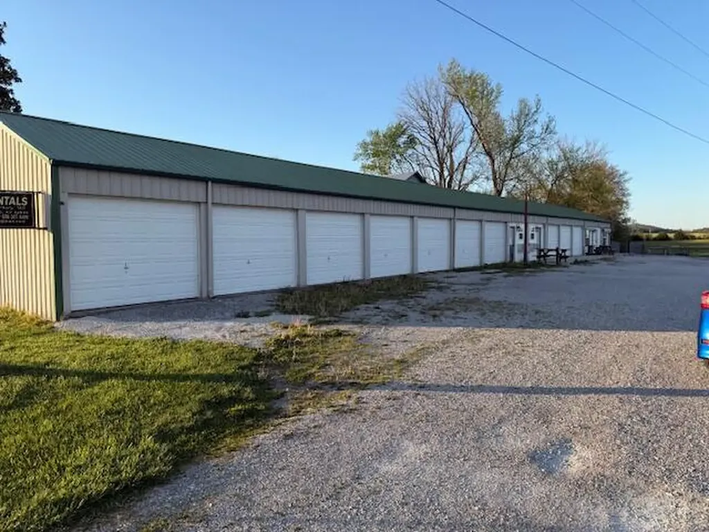 1768 Kentucky 92 Monticello KY 42633