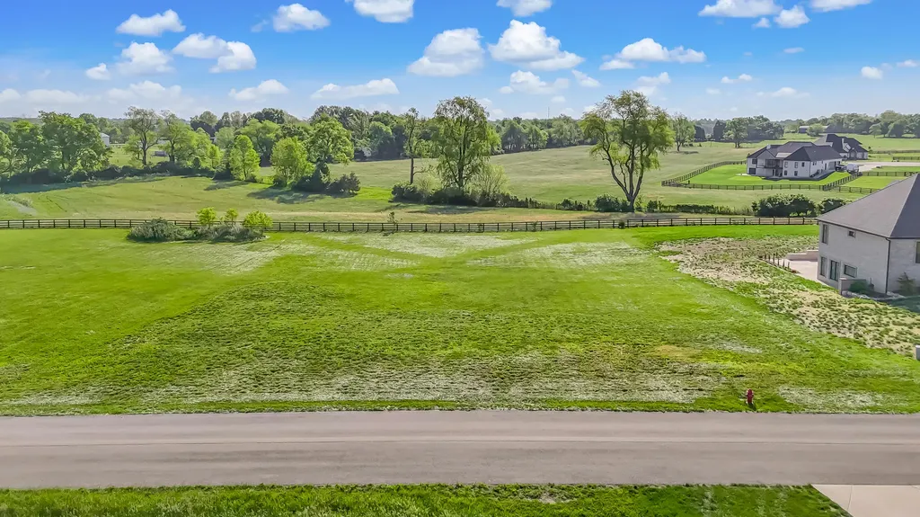 222 Ridgefield Drive Nicholasville KY 40356