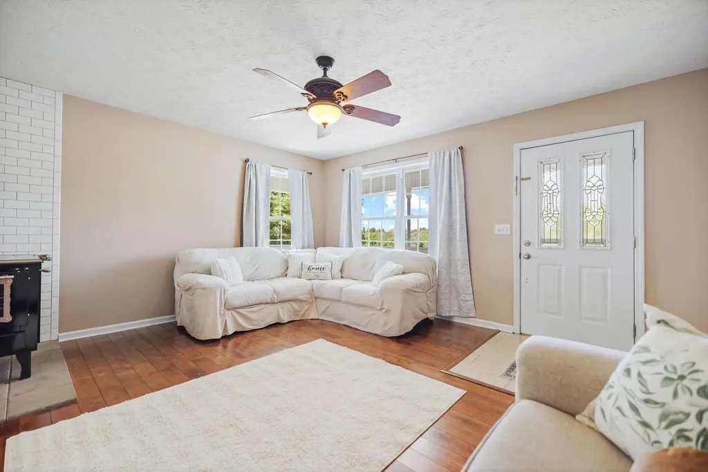 3033 Clear Springs Drive London KY 40744