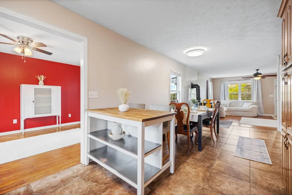 3033 Clear Springs Drive London KY 40744