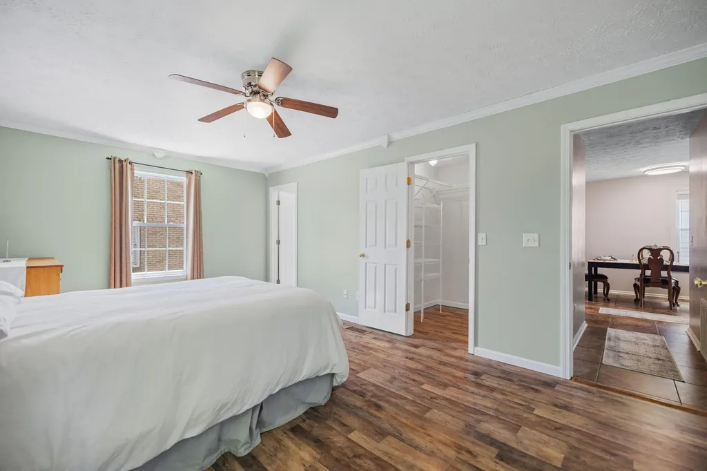 3033 Clear Springs Drive London KY 40744