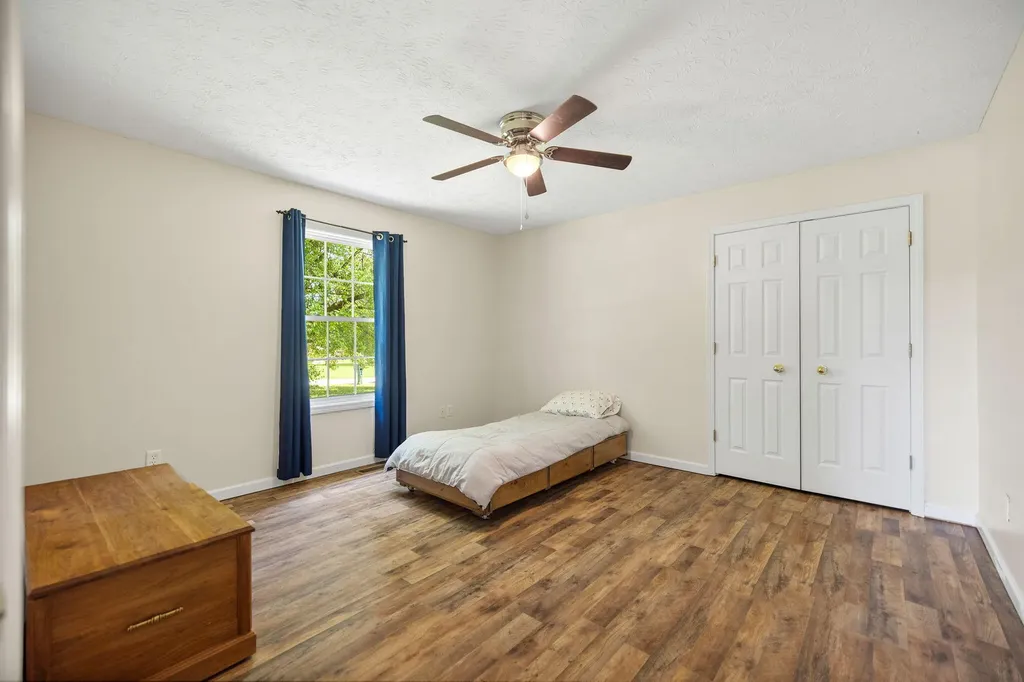 3033 Clear Springs Drive London KY 40744