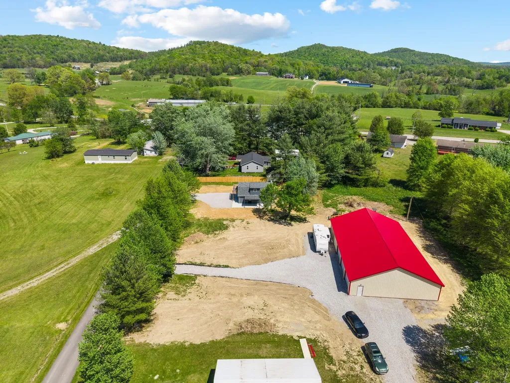 67 Seneca Road Brodhead KY 40409