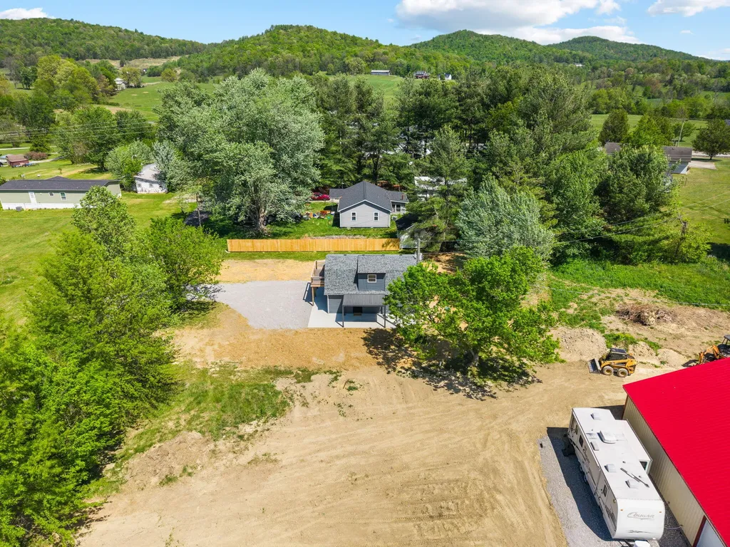 67 Seneca Road Brodhead KY 40409