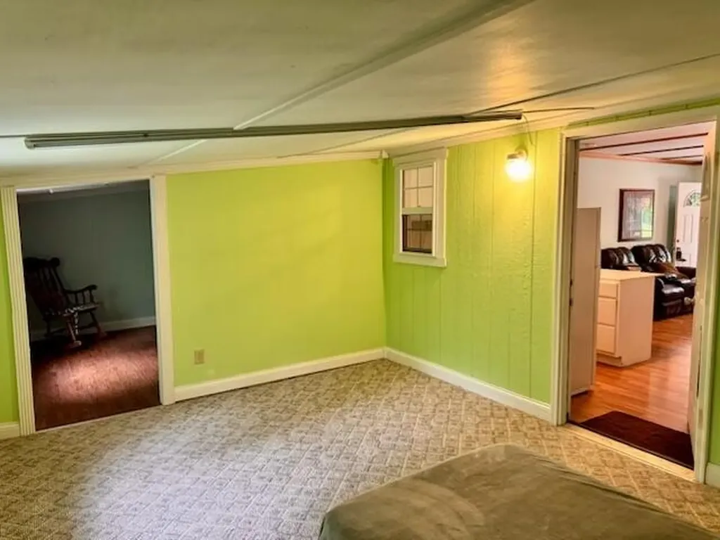 2831 Williamsburg Street Whitley City KY 42653