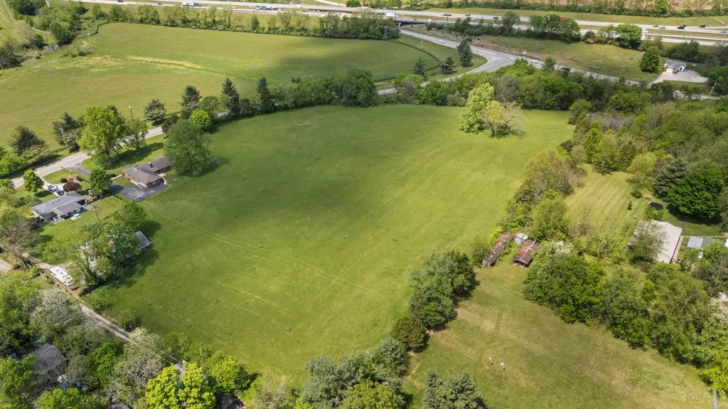 6888-A Midway Road Midway KY 40347