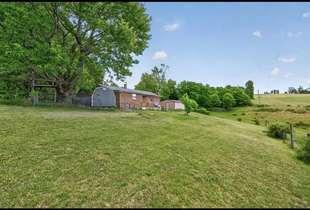 245 Greasy Ridge Road Stanford KY 40484