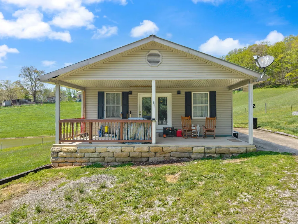 234 Grab Nickell Hill Morehead KY 40351