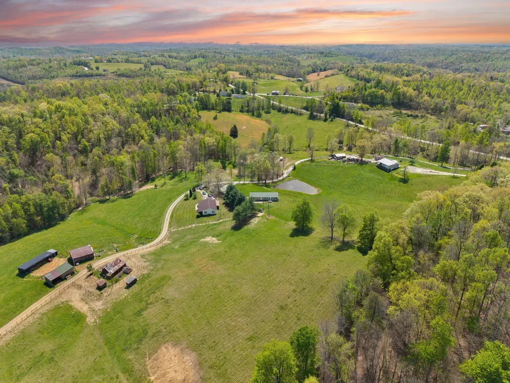 234 Grab Nickell Hill Morehead KY 40351
