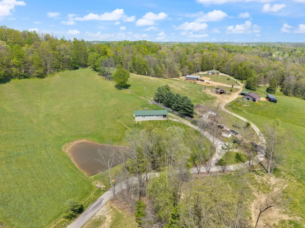 234 Grab Nickell Hill Morehead KY 40351