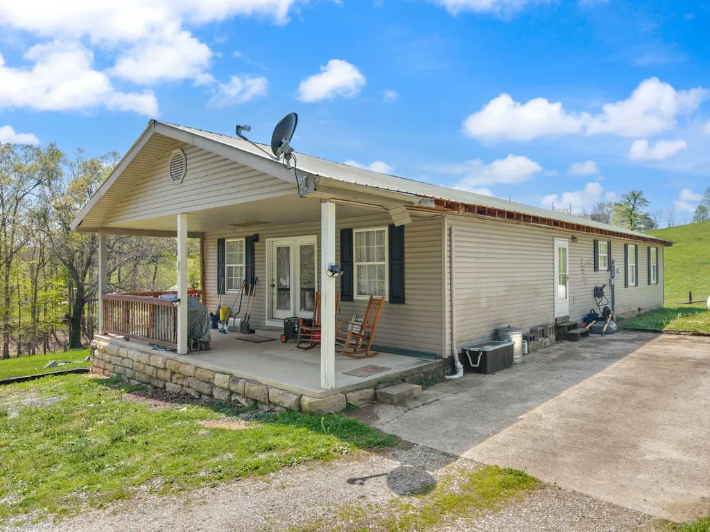 234 Grab Nickell Hill Morehead KY 40351