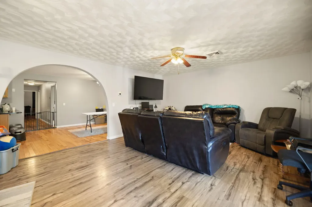 234 Grab Nickell Hill Morehead KY 40351