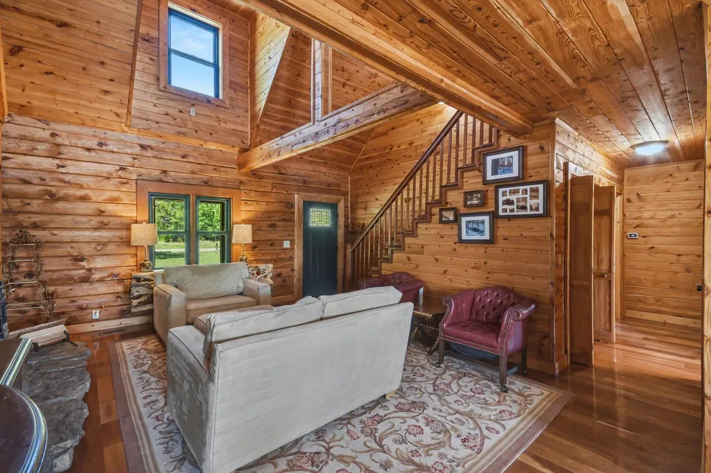 70 Twin Creek Loop Jamestown KY 42629