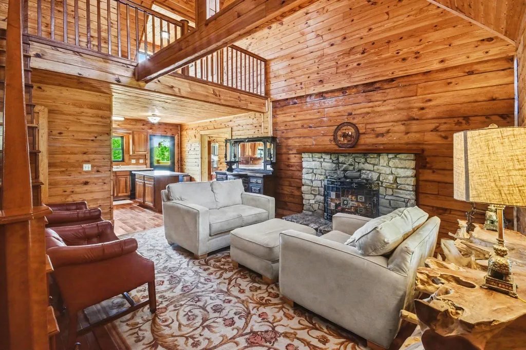 70 Twin Creek Loop Jamestown KY 42629
