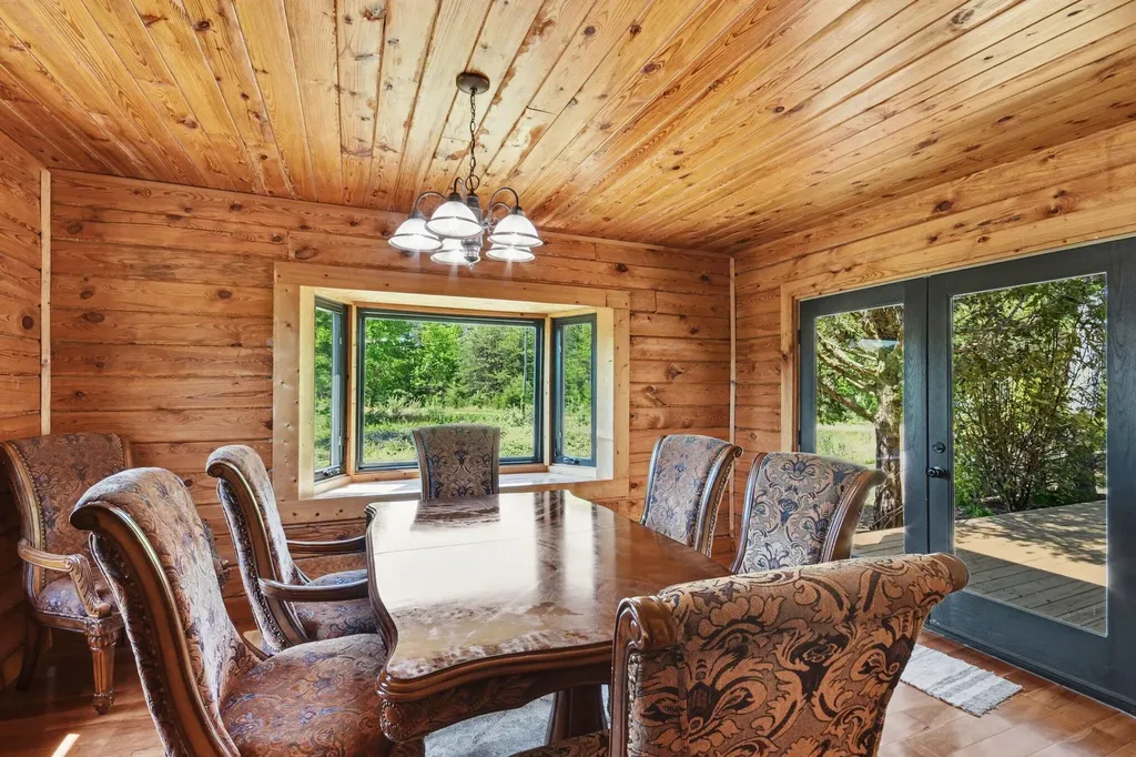 70 Twin Creek Loop Jamestown KY 42629