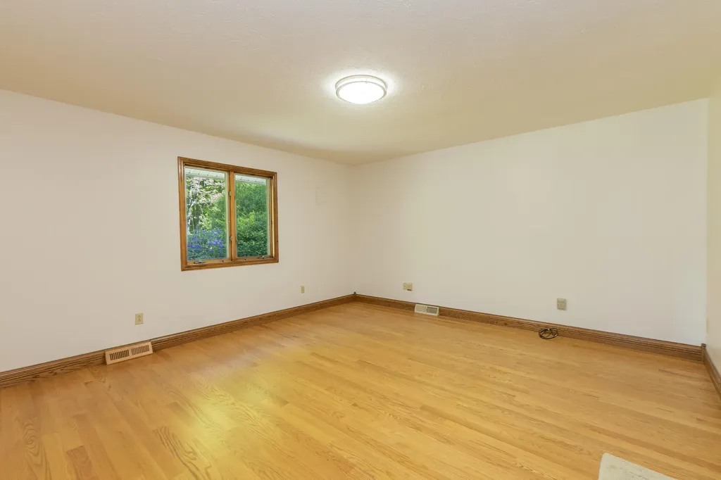 568 Castle Street Monticello KY 42633