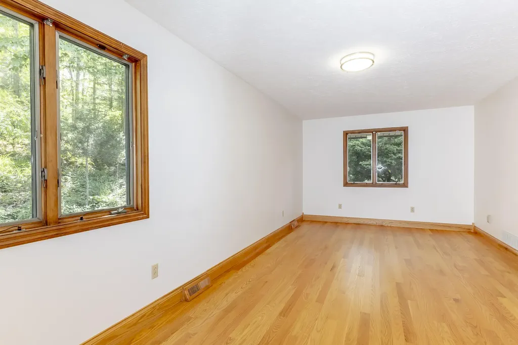 568 Castle Street Monticello KY 42633
