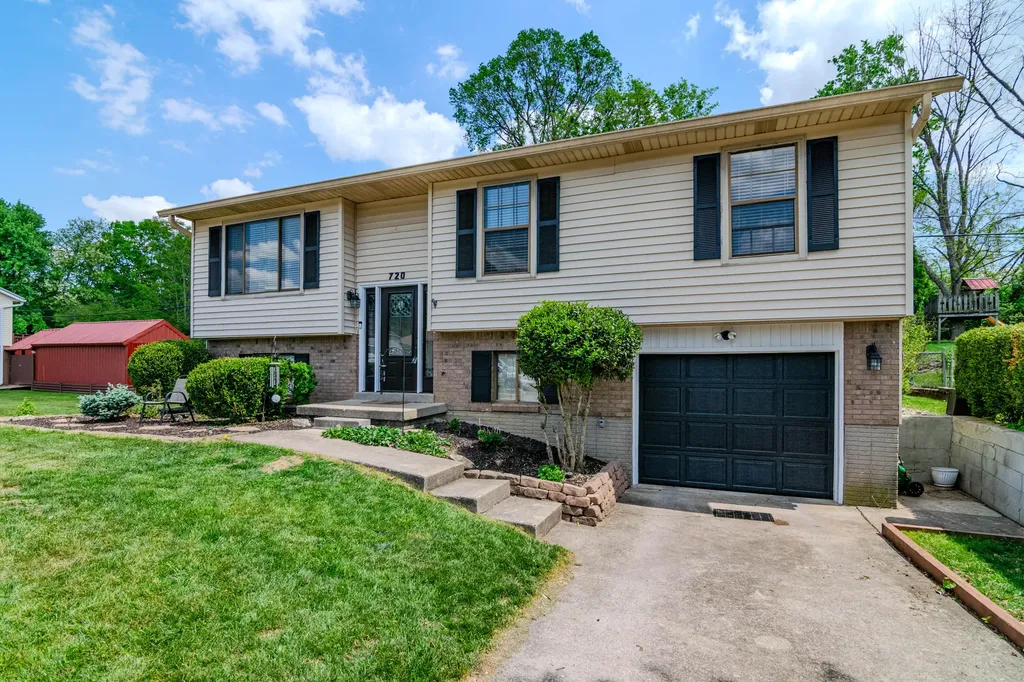 720 Terry Drive Winchester KY 40391