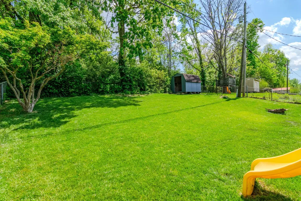 720 Terry Drive Winchester KY 40391
