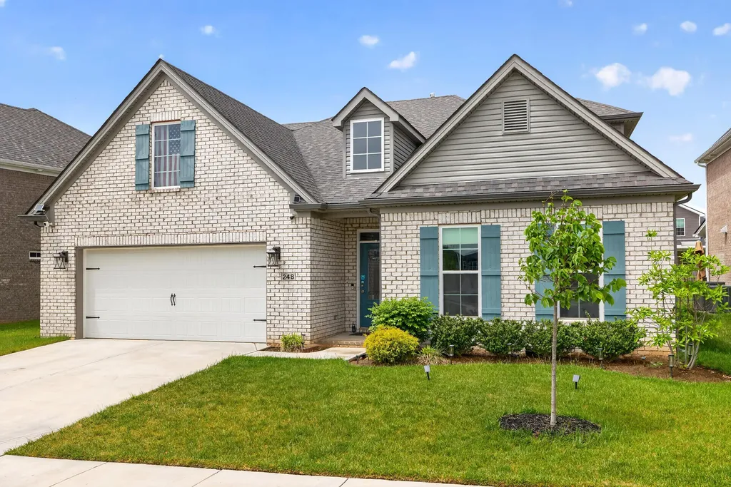 248 Squires Circle Lexington KY 40515
