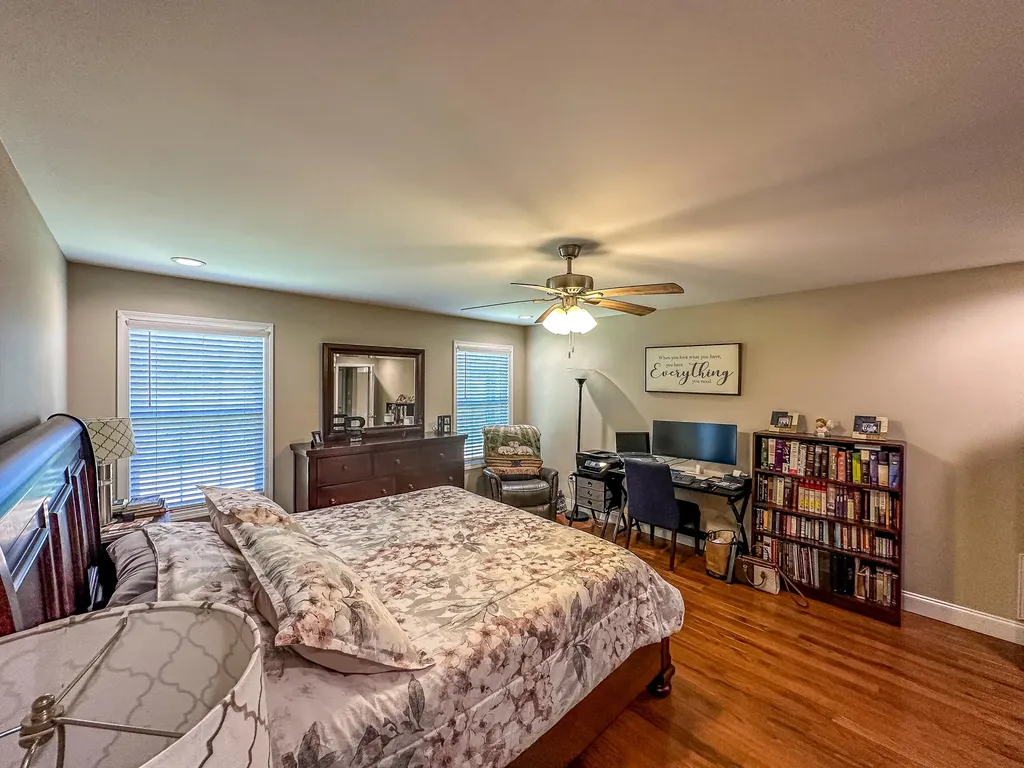 83 Mikes Lane London KY 40744