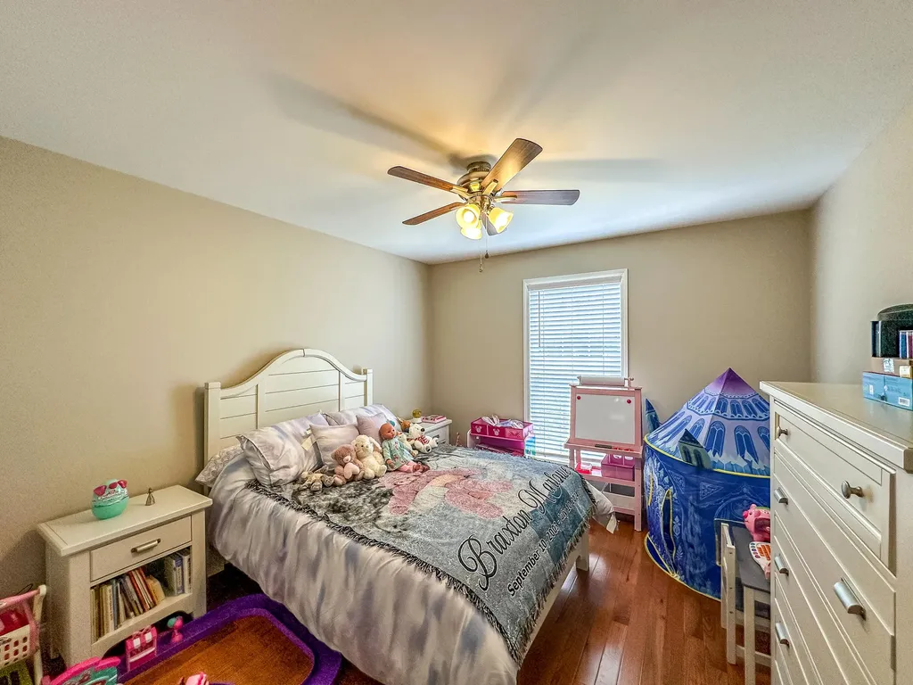 83 Mikes Lane London KY 40744