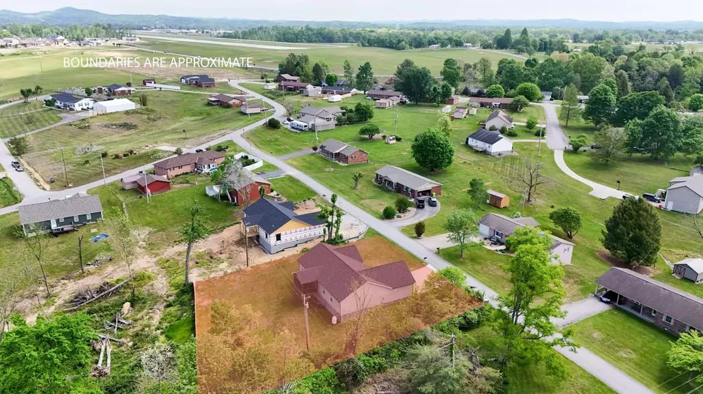 83 Mikes Lane London KY 40744