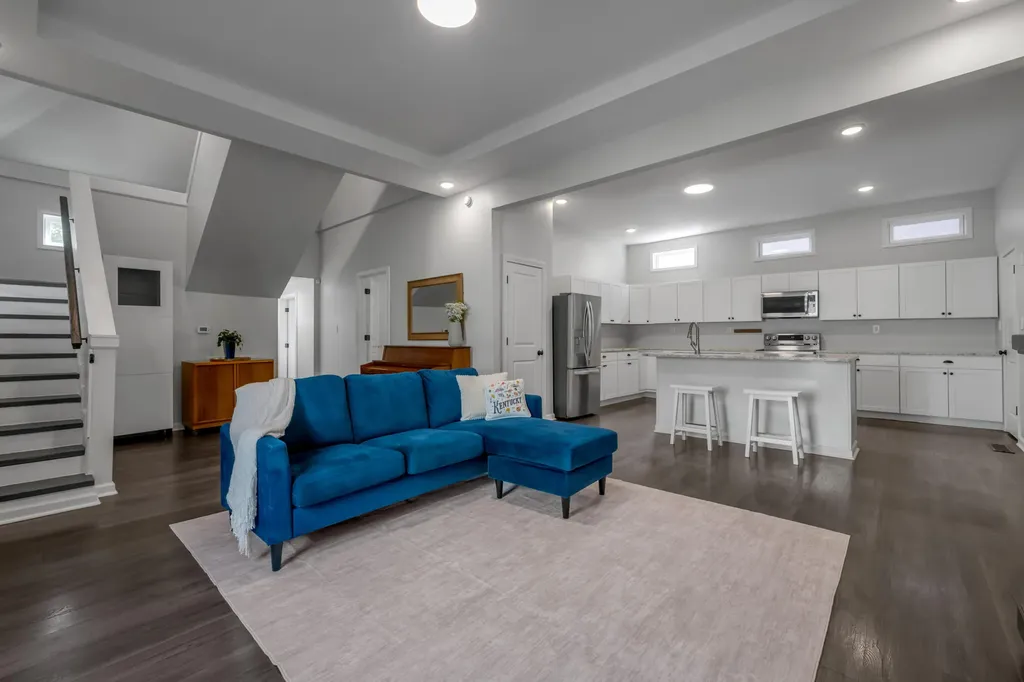 349 E Third Street Lexington KY 40508