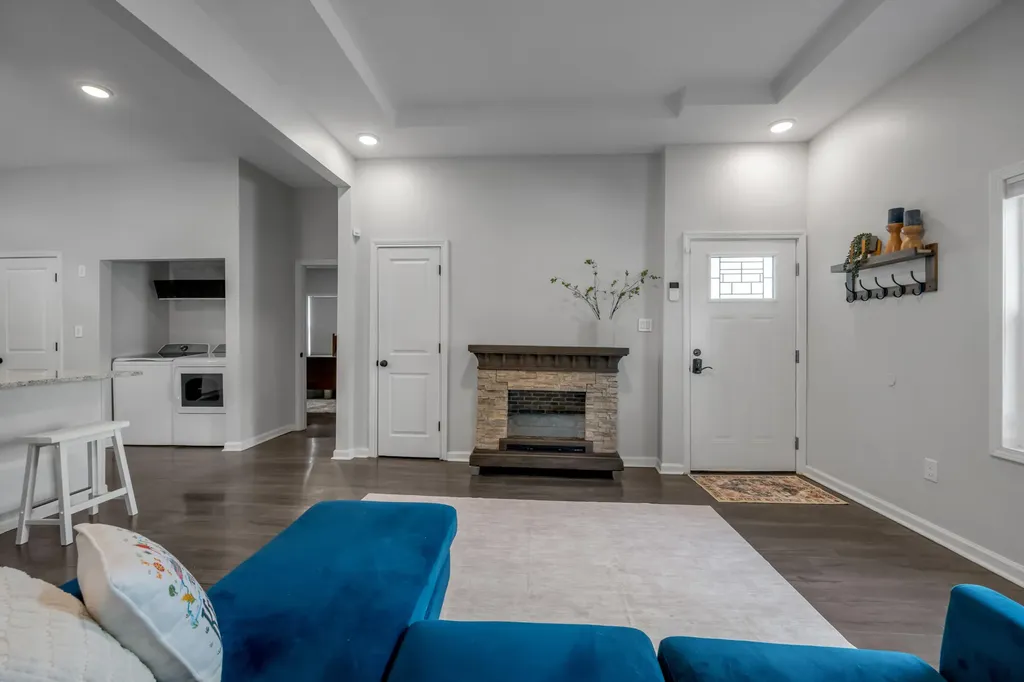 349 E Third Street Lexington KY 40508