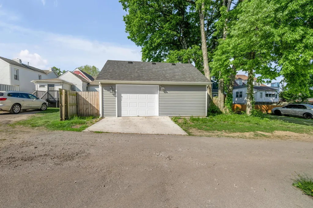349 E Third Street Lexington KY 40508