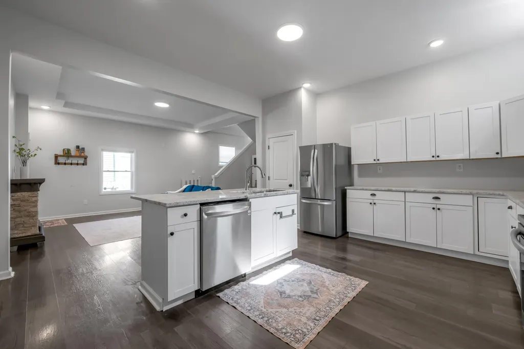 349 E Third Street Lexington KY 40508
