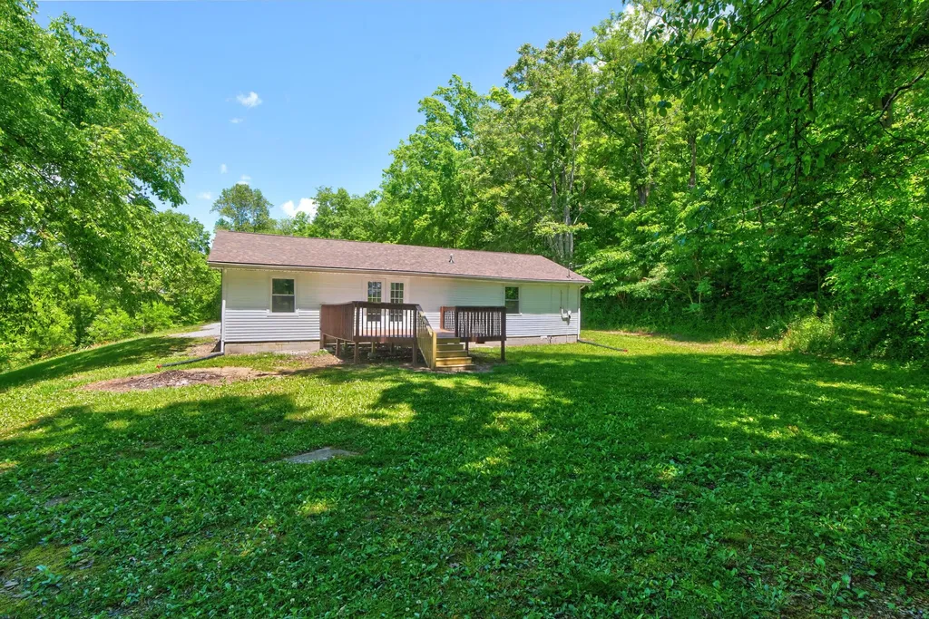 120 State Highway 3447 Mckee KY 40447