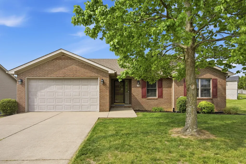 153 Gainsway Drive Nicholasville KY 40356